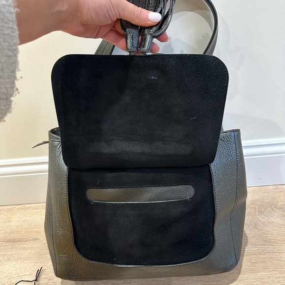 Valentino Estelle Rock Studded Pebbled Leather Black Tote Shoulder Bag - Picture 9 of 14